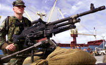 m240-2.jpg