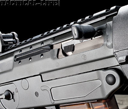 sig-sauer-551-a1-556mm-b