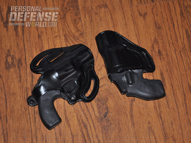 Revolvers_Holsters