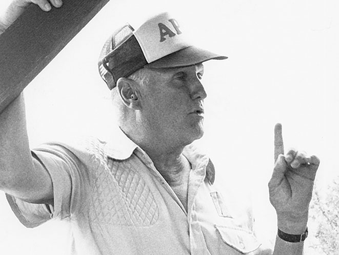 jeff cooper, gunsite, gunsite academy, gunsite gossip, gunsite gargantuan gossip, pistols