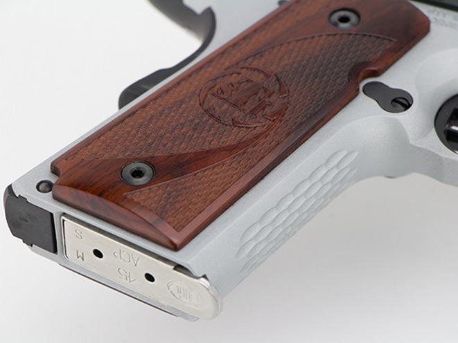 sti, sti escort, sti escort pistol, sti escort magwell