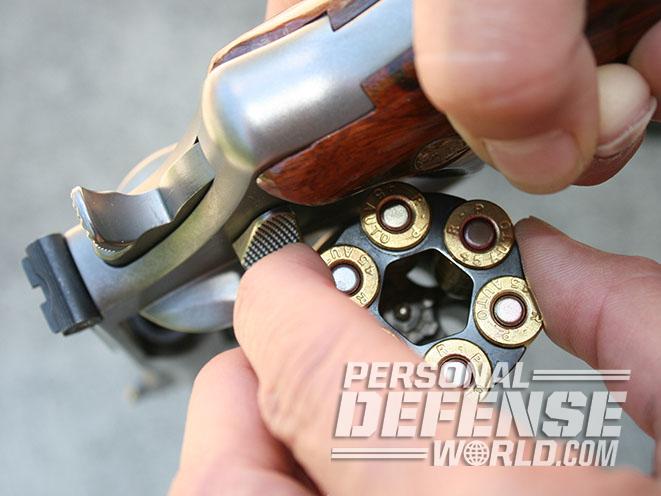 Moon Clips reloading