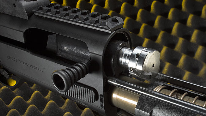 Beretta 1301 Tactical shotgun action