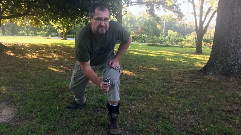 Gt the gun oriented to the target.