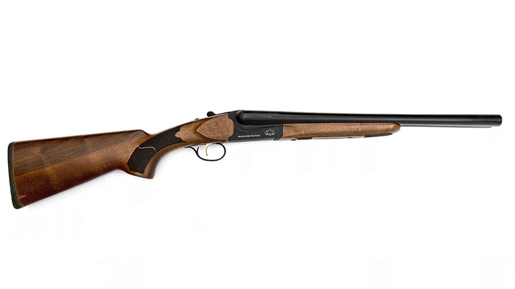 The rib on top that connects the barrels forms a shallow trough. The author found this made for quick alignment of the bead front sight on the target.