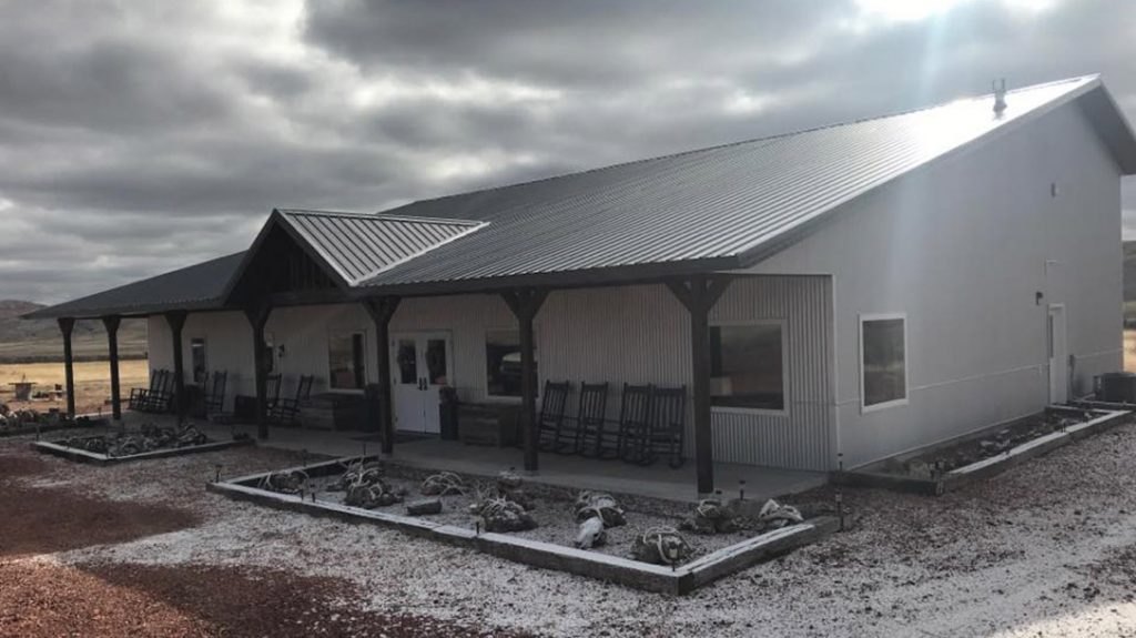 The High Bar Homestead is designed to merge form and function, for a comfortable yet performance driven stay.