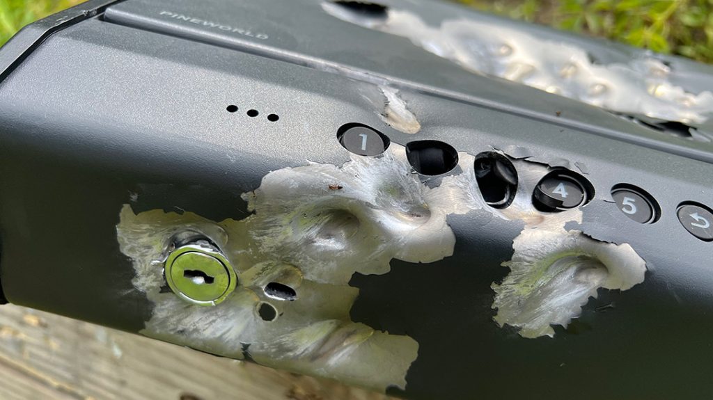 I tried to pick the lock on the Pineworld K5 gun safe with some 9mm lockpicks.