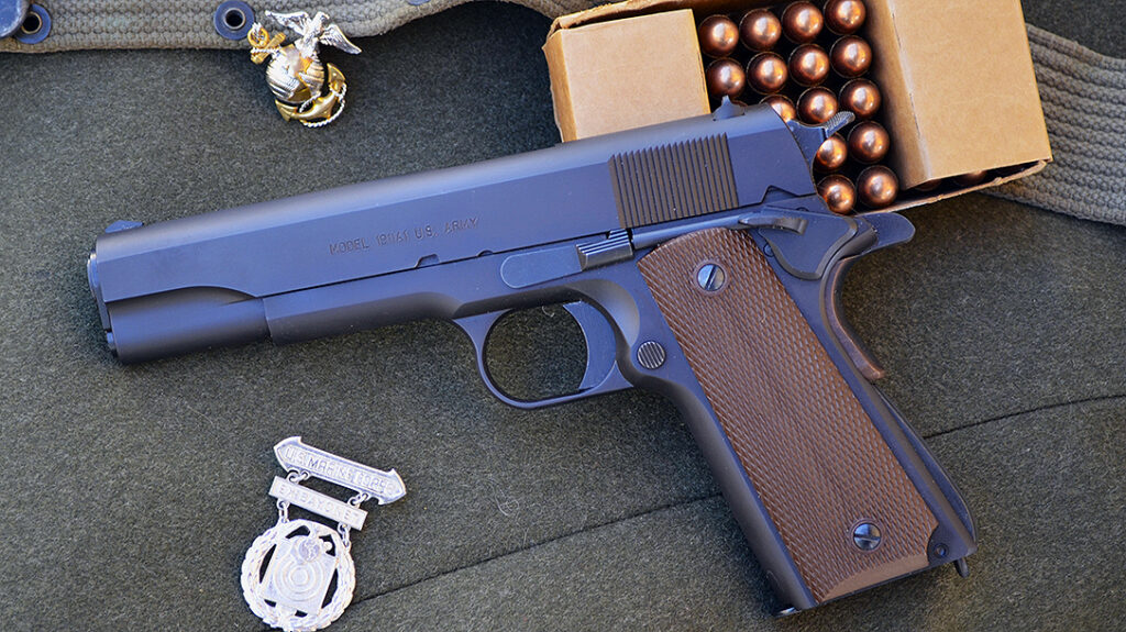 Auto-Ordnance M1911A1. 