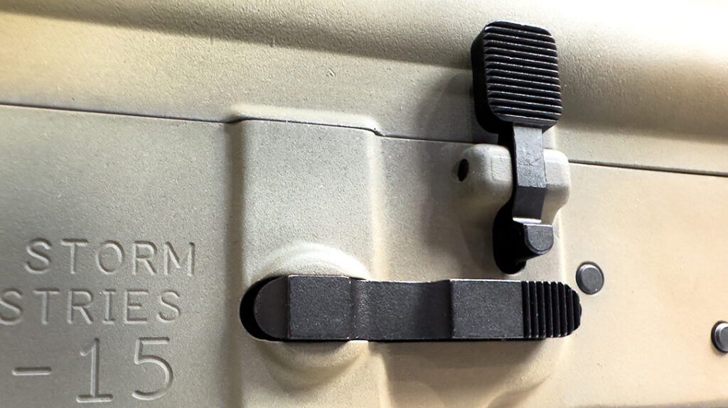 Ambi-controls made shooting the Dark Storm DS-15 MFR enjoyable. 