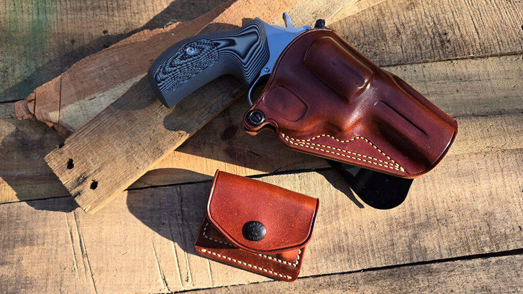 Galco Speedmaster 2.0 Holster and Ammo Carriers are constructed of high-quality steerhide.