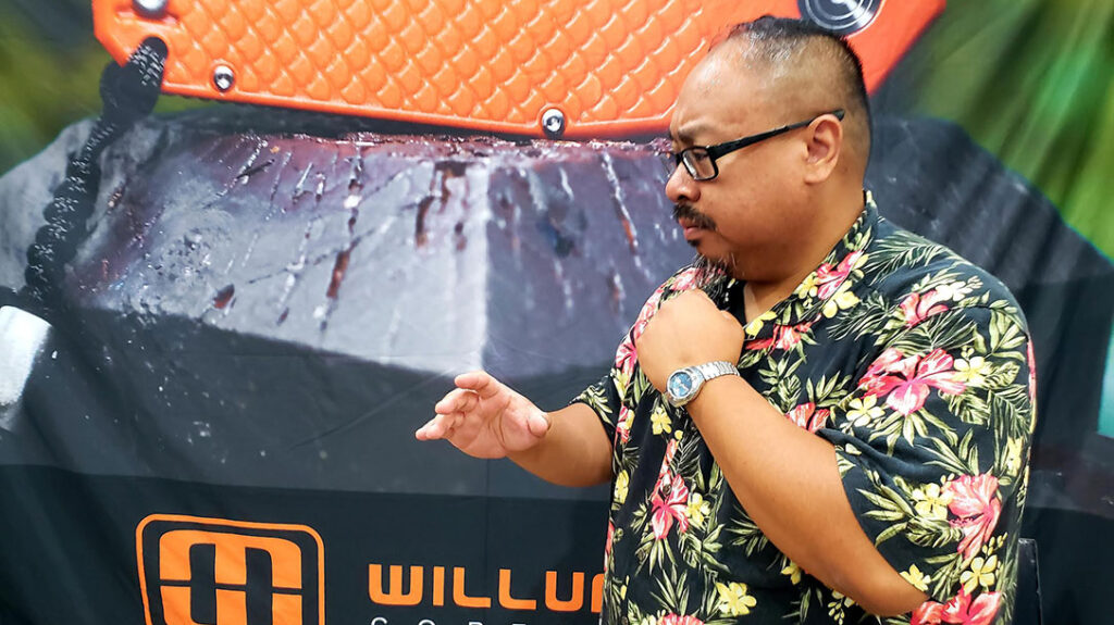 Proper Blocking: Frank demonstrates a relaxed fighting stance.