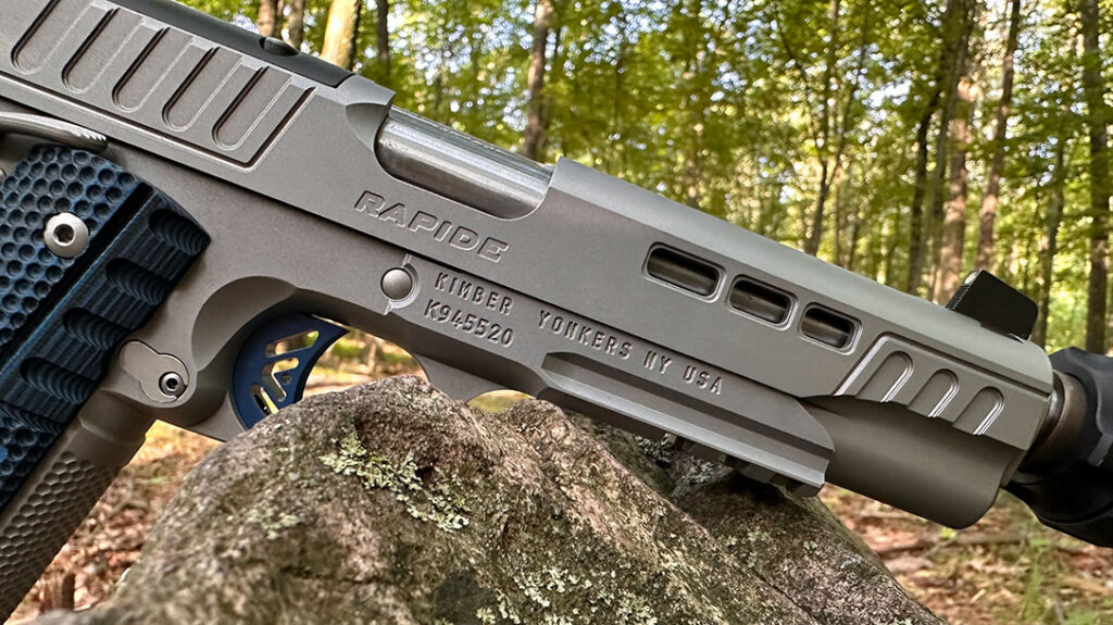 To stave off wear and tear, the slide and frame are crafted from high-quality stainless steel with a Diamond-Like Carbon coating.