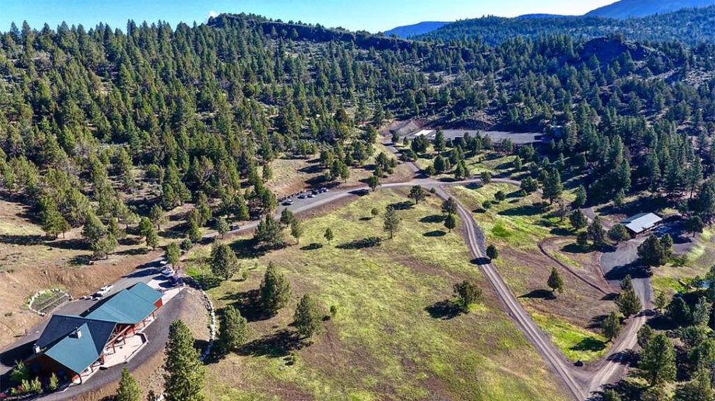 Thunder Ranch is located in Lakeview, Oregon, up in the mountains.