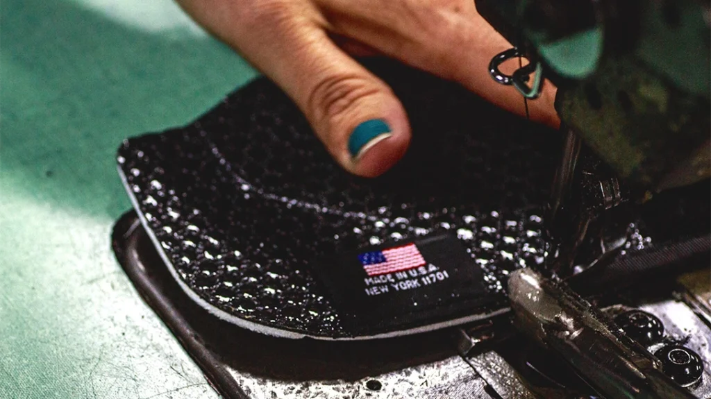 What sets the DeSantis Gunhide origin apart from the competition is its ability to innovate without losing sight of what made it successful in the first place: impeccable craftsmanship.