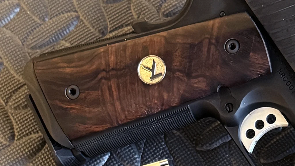 The author’s test Kings River Custom PFG was upgraded to a set of gorgeous stabilized, high-figure desert ironwood panels made by SK Grips.