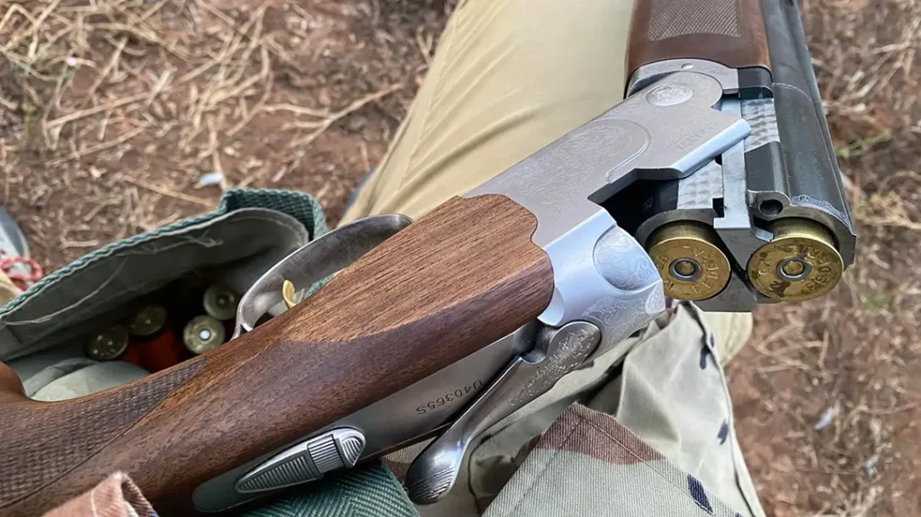 Broken open Beretta 686 Silver Pigeon I. 