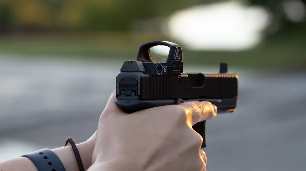 Aftermarket suppressor height Glock sights.