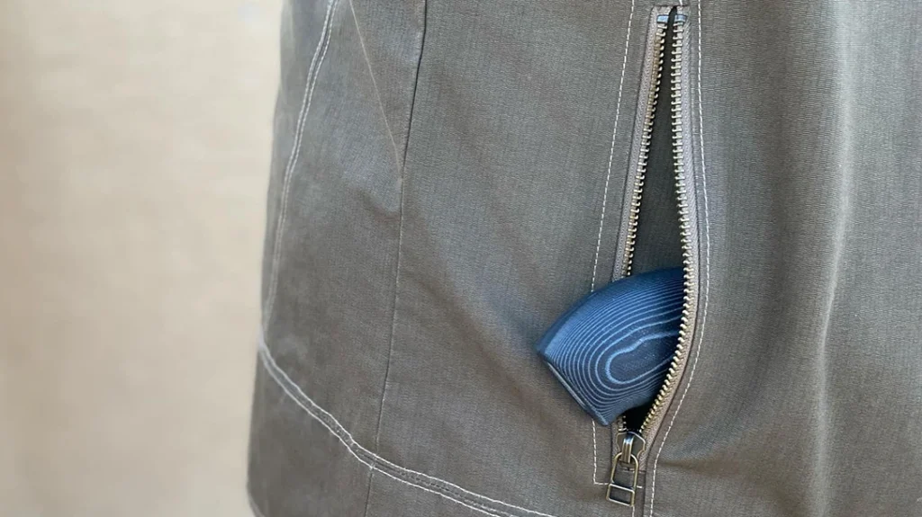 A smooth grip will help with the draw.