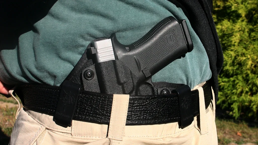 In the author’s DeSantis Infiltrator Air IWB, the G48 has proven comfortable enough for all-day carry.