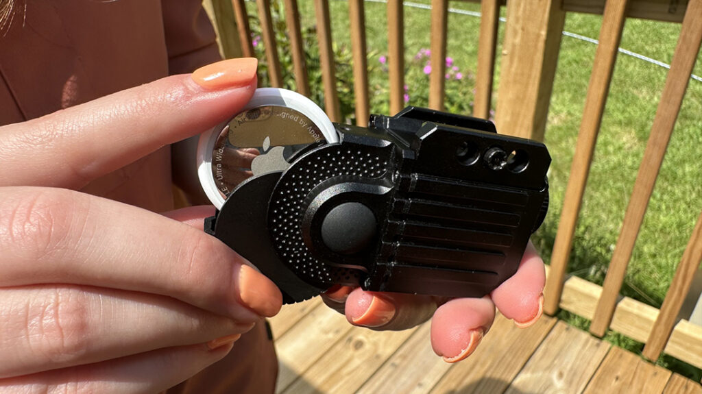 The discreet system tracks electronically.