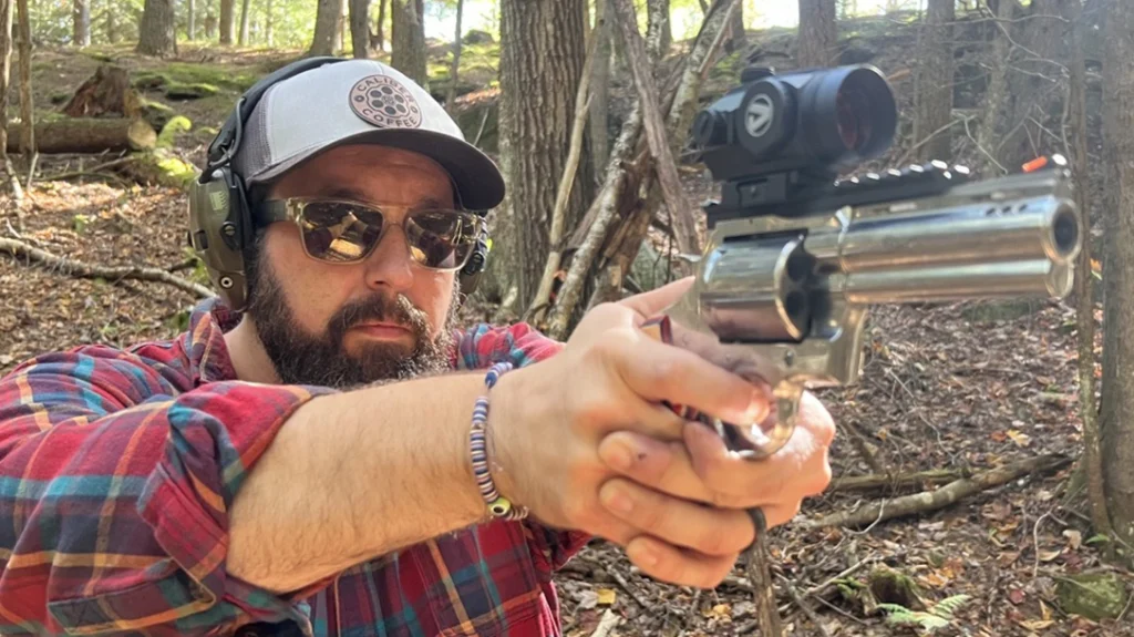 The author mounted an Atibal XRD+ red dot sight with a 3 MOA reticle using the factory rail.