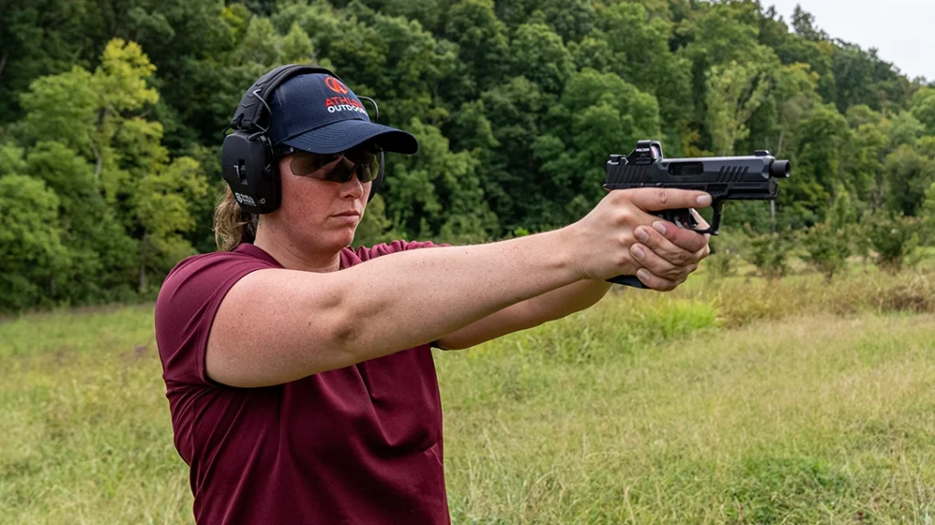 The Kimber R7 MAKO CFc.