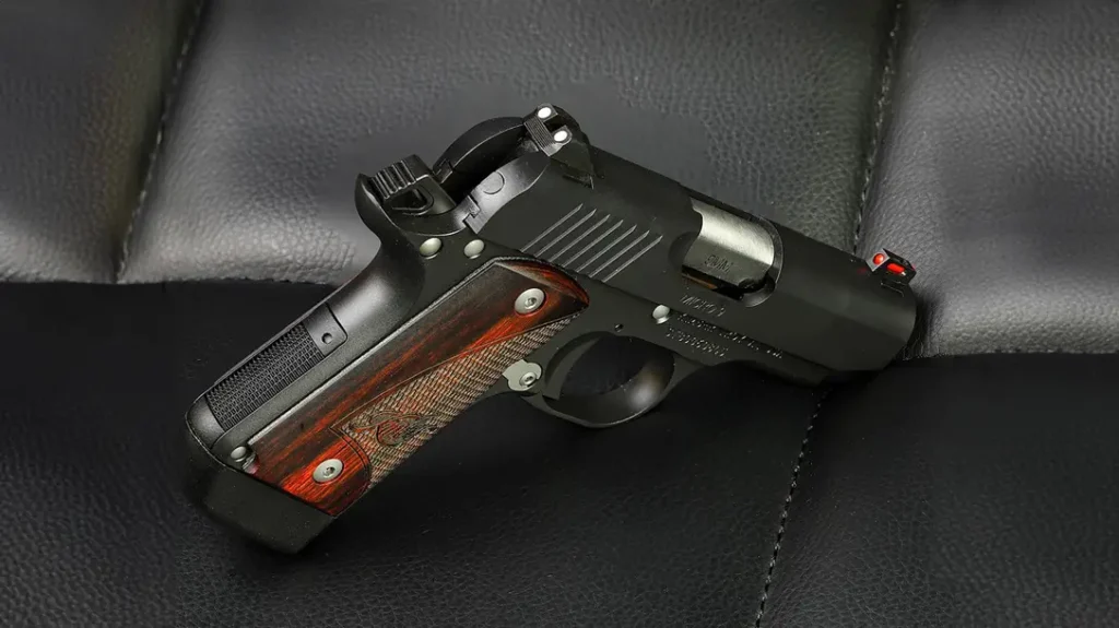 Compact and easy to carry.