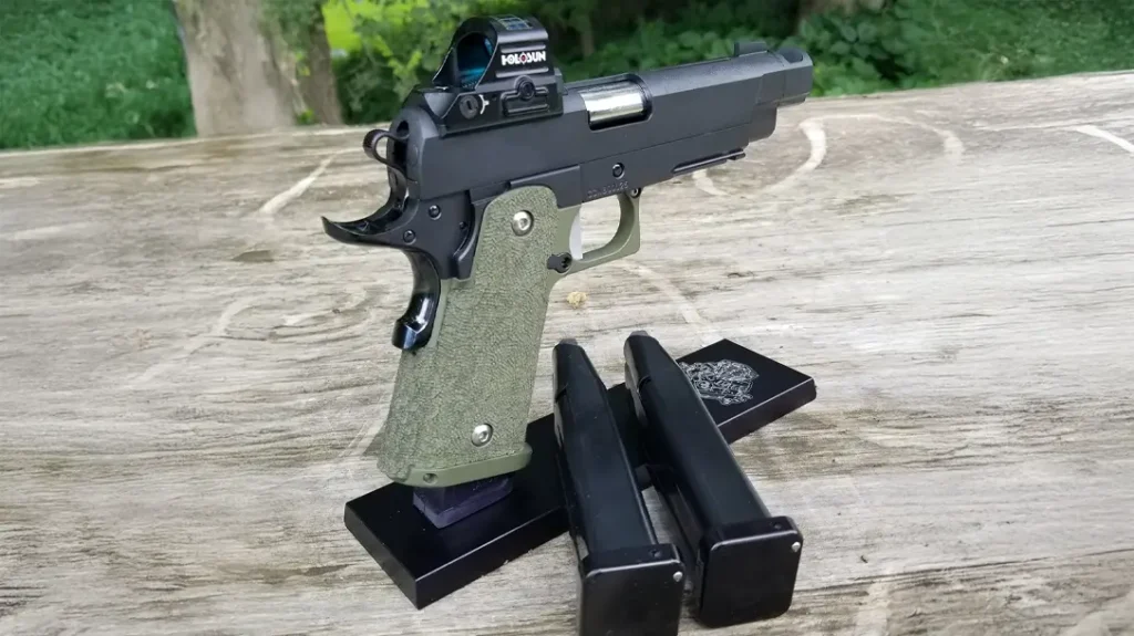Chambers Custom LLC – Custom 1911s