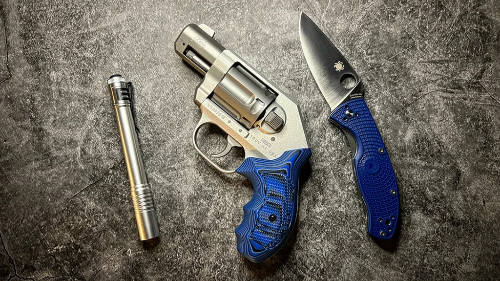The Kimber K6XS revolver.