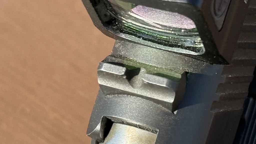 Holosuns EPS carry provides almost infinite battery life.