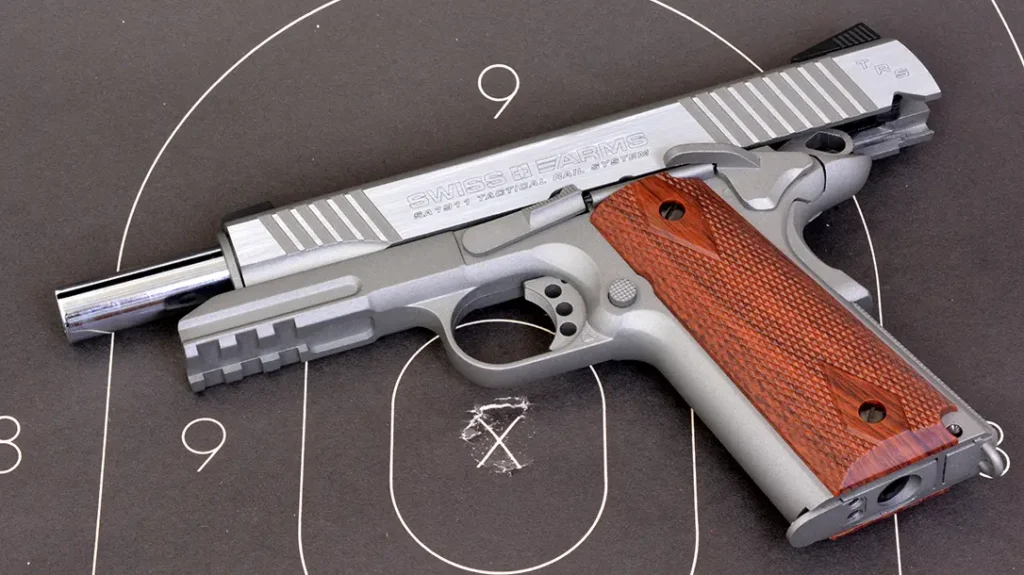 From 21 feet (a standard combat distance), the CO2 model delivered 10 shits at under 1-inch.