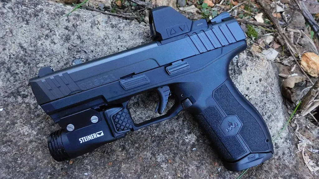 The Steiner TOR Fusion is easy to install.