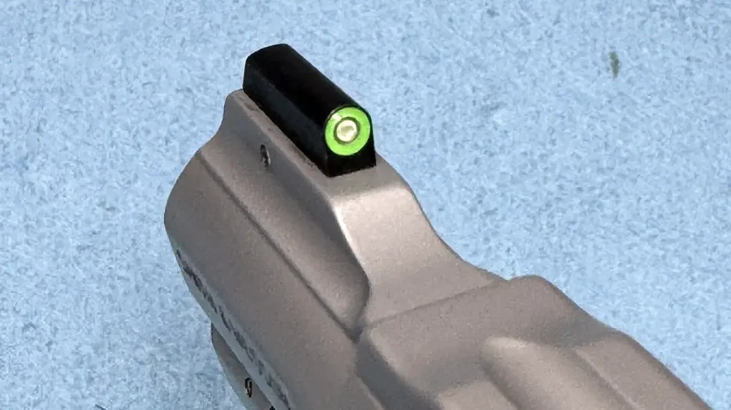 An XS Standard Dot with a Tritium insert provides low-light target acquisition.
