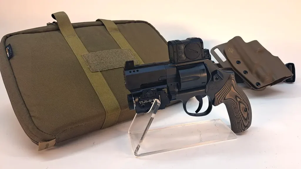 As more shooters adopt optic-equipped revolvers, holster options will continue to expand.