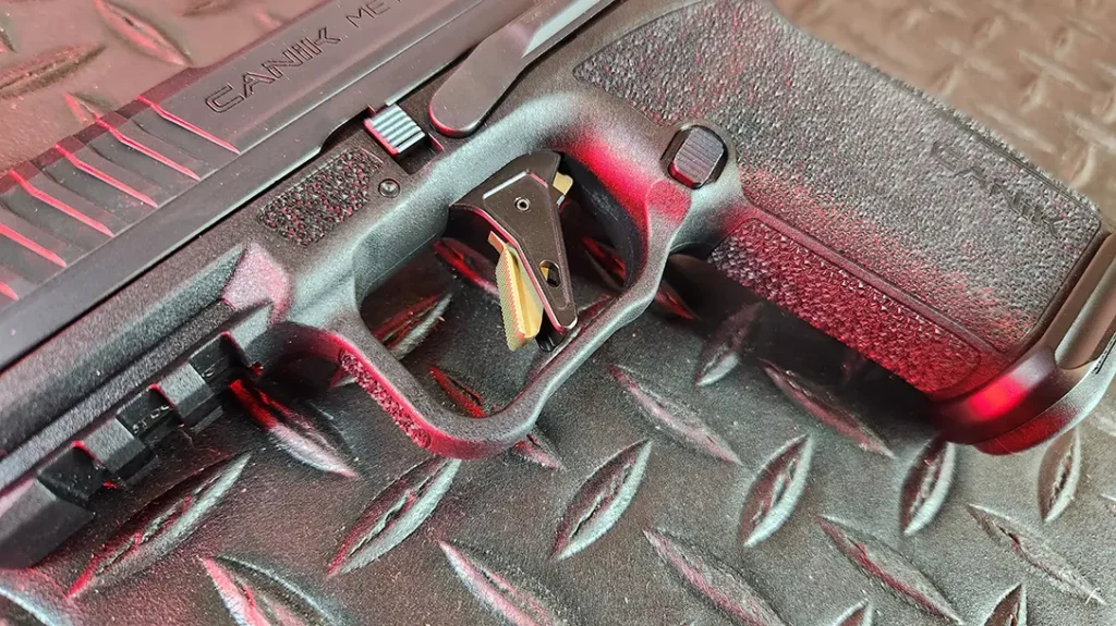 Excellent gold accent trigger