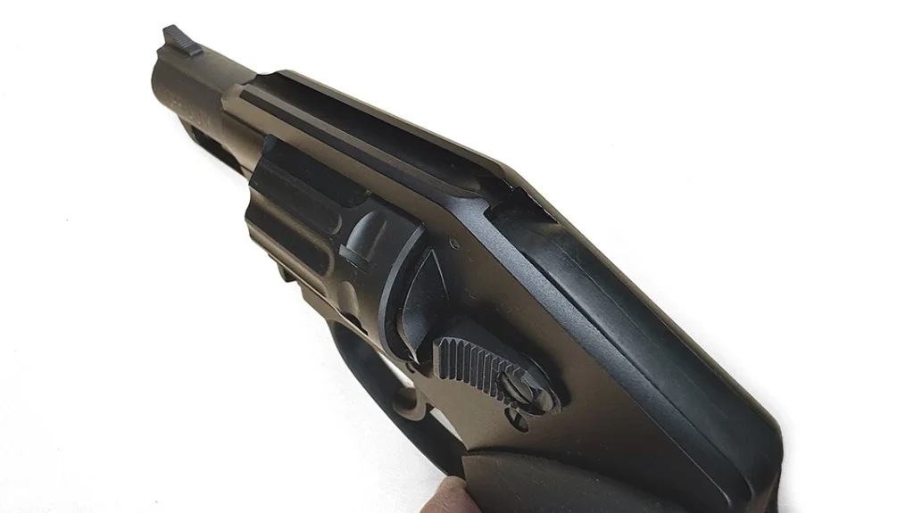 Although it’s not included in its name, the PO-D could also fit under Charter’s Lite revolver line.