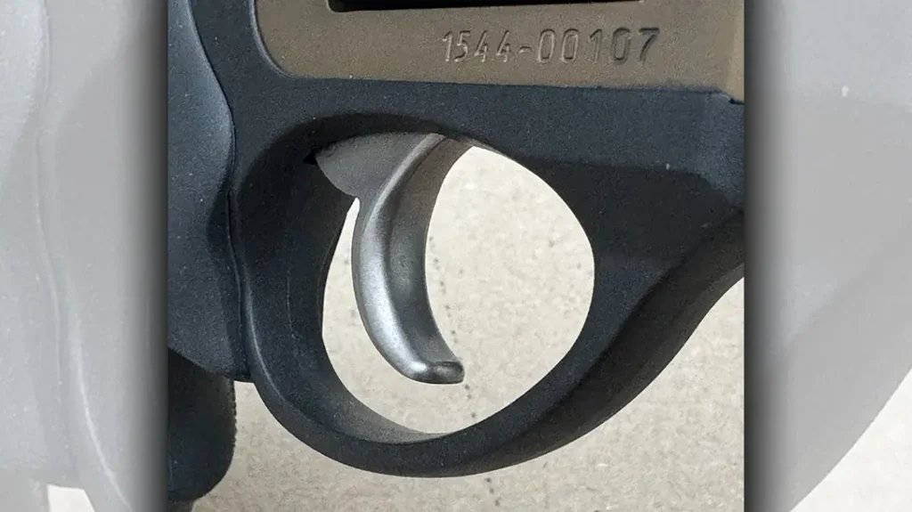 As with all LCR pistols, the Lipsey’s .32 H&R model features Ruger’s patented friction-reducing cam system, resulting in an exceptional trigger.