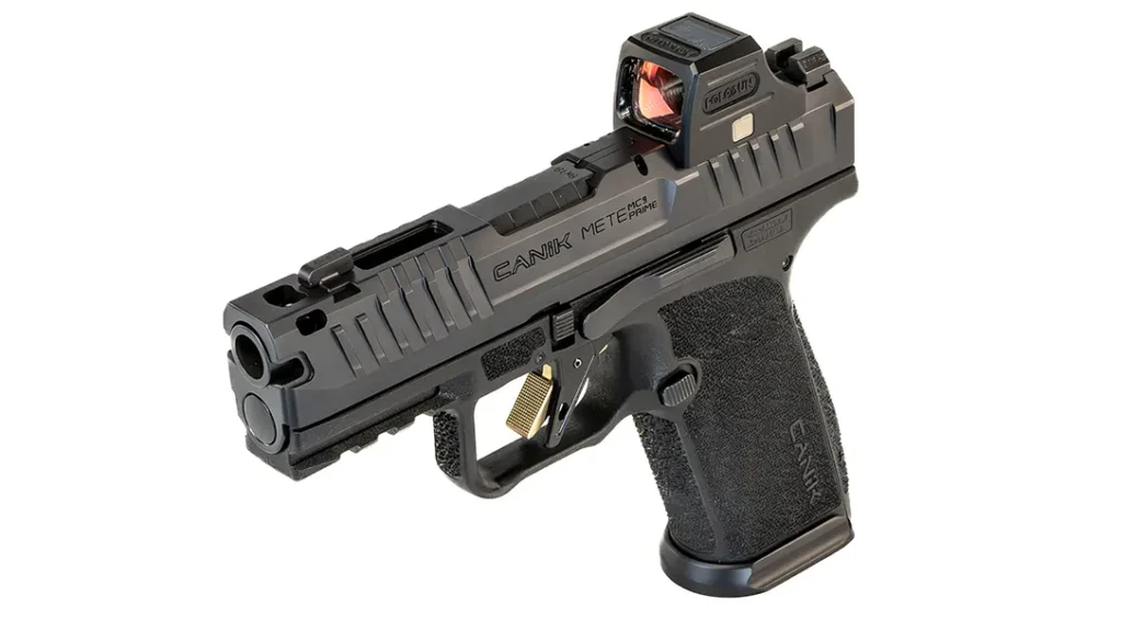 The author chose the Holosun SCS Carry on the optic cut slide.