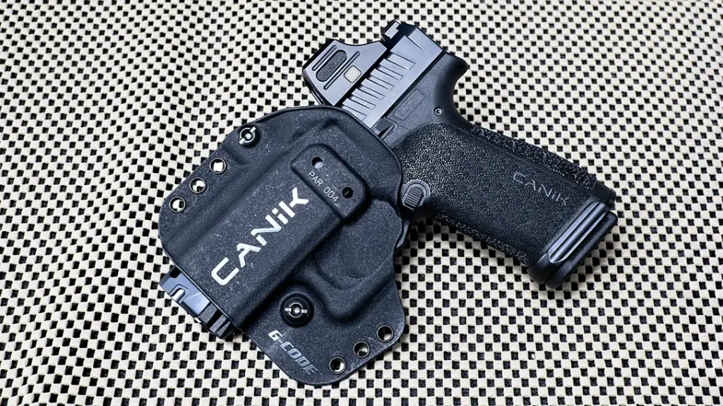 The author opted for an Eclipse IWB holster from G-Code.