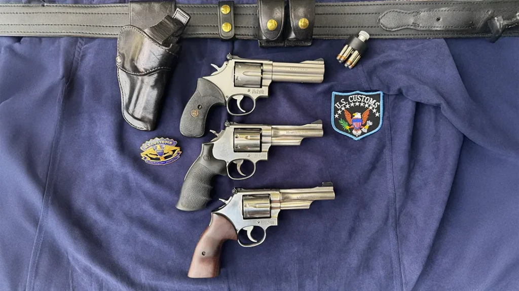 Top to bottom S&W 686/CS-1, S&W 686-5 Plus Mountain Gun, S&W 686-7 Plus Mountain Gun w/ 1988 issue Customs duty belt/holster.