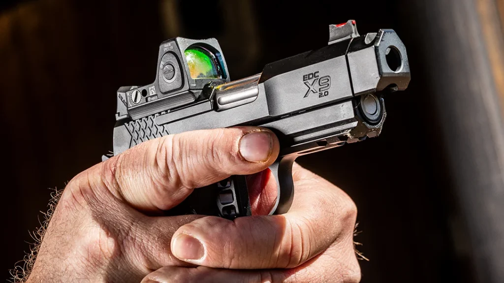 The company purposely designed the hammer, sights, thumb safety, magazine release, and slide stop for concealment.