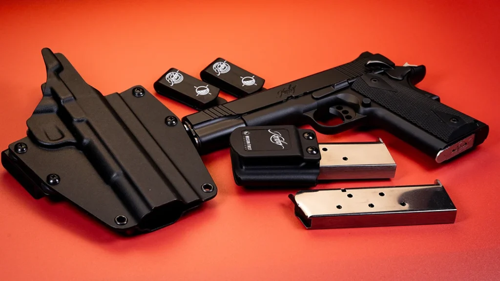 With a proper belt and holster setup, a full-size 1911 can be carried easily, making it good for beginners.