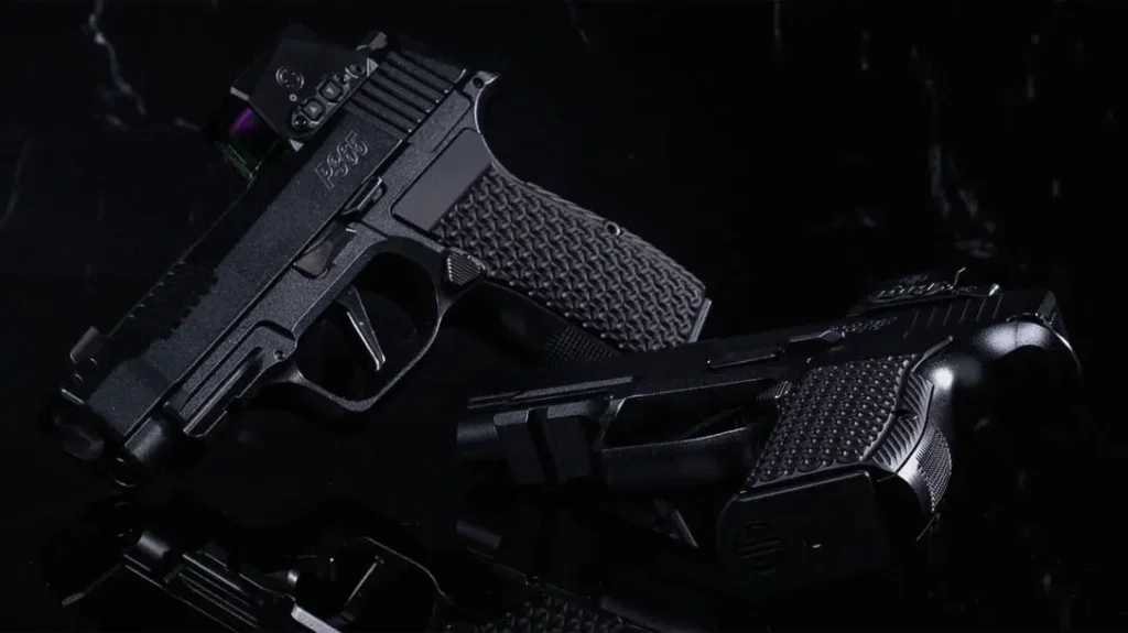 The Sig P365-LUXE is chambered in .389 AUTO.